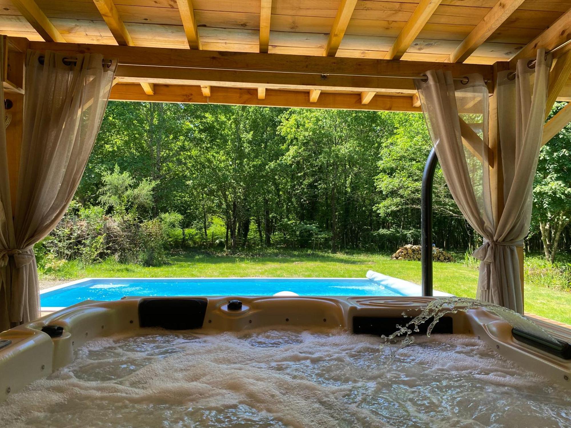 Gites & Spa De Charme " Ploum" Pouydesseaux Kültér fotó